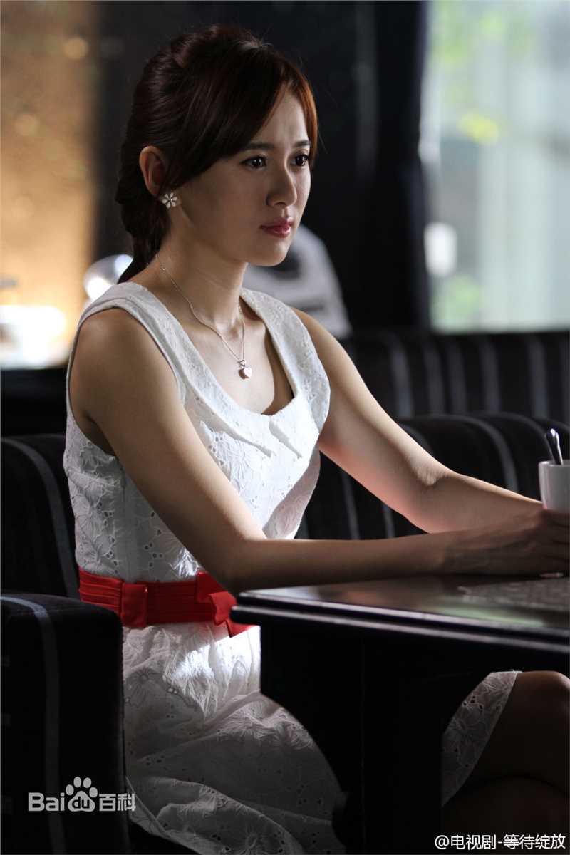 高清江铠同(Kiton)在《等待绽放》 饰演 孟妮中的图集