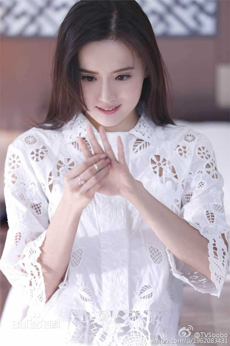 最优质江铠同(Kiton)在《爱，来的刚好》 饰演 花清岑中的相册