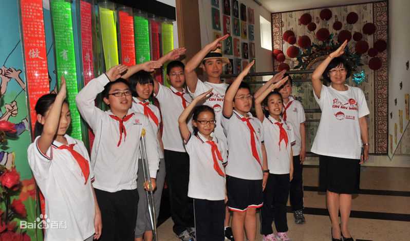 何晟铭(Michael)免费午餐公益活动前后照片