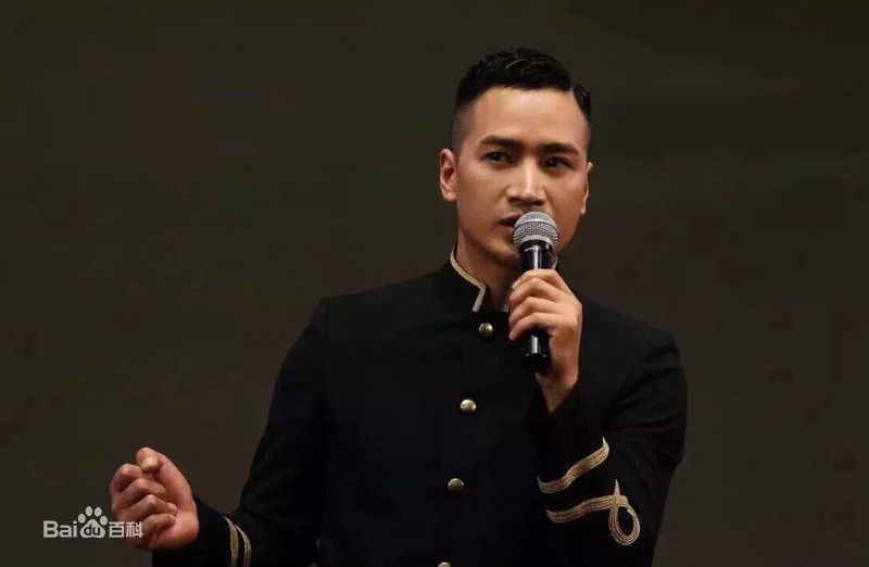 何晟铭(Michael)助阵米伦集团成立前后照片