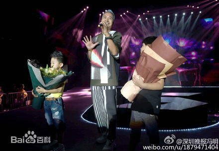何晟铭(Michael)深圳秀色乐客时尚盛典演唱会前后照片