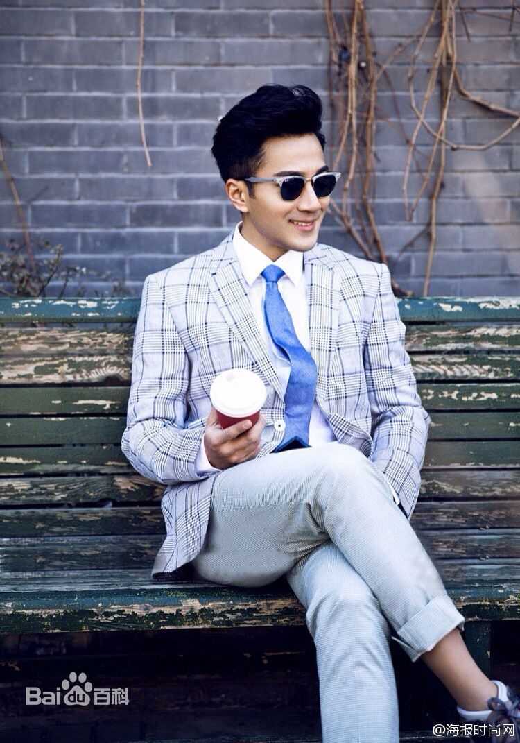 刘恺威(Hawick Lau，Lau Hoi Wai)最新杂志及（三）壁纸