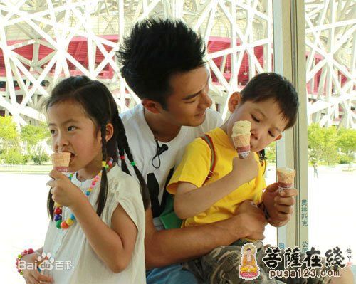 刘恺威(Hawick Lau，Lau Hoi Wai)参与公益慈善生活照相册