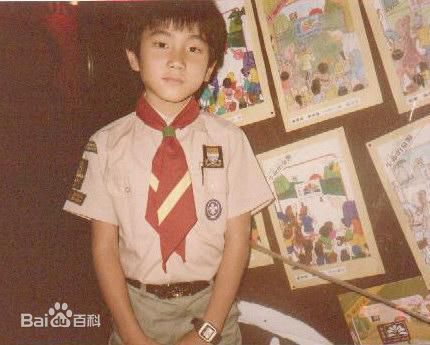 刘恺威(Hawick Lau，Lau Hoi Wai)童年照生活照相册