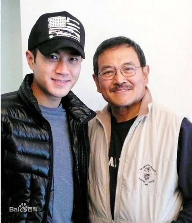 刘恺威(Hawick Lau，Lau Hoi Wai)一家前后照片