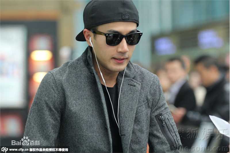 刘恺威(Hawick Lau，Lau Hoi Wai)机场图图片图集