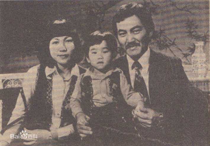 刘恺威(Hawick Lau，Lau Hoi Wai)儿时照片性感图片图集