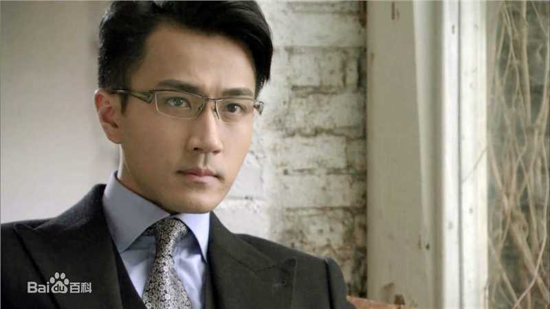 刘恺威(Hawick Lau，Lau Hoi Wai)前后照片