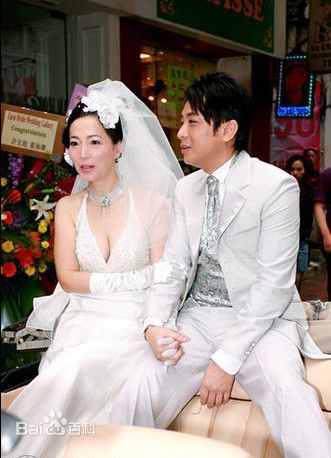 苑琼丹婚纱活动照