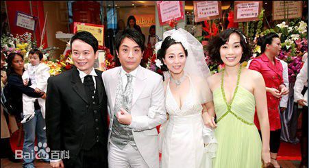 苑琼丹婚纱活动照