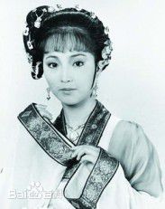 苑琼丹唯美形象