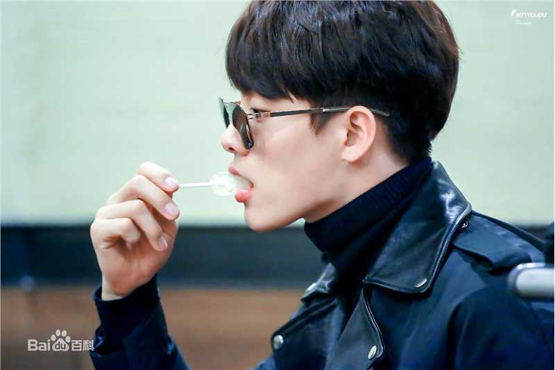 马天宇(Ray Ma)机场照3性感图片图集