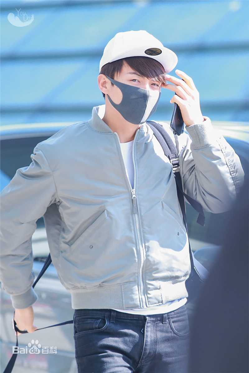 马天宇(Ray Ma)机场照3性感图片图集