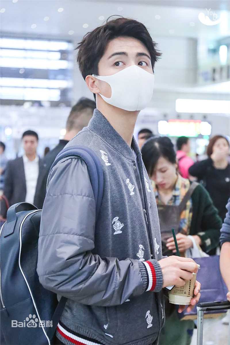 马天宇(Ray Ma)机场照3性感图片图集
