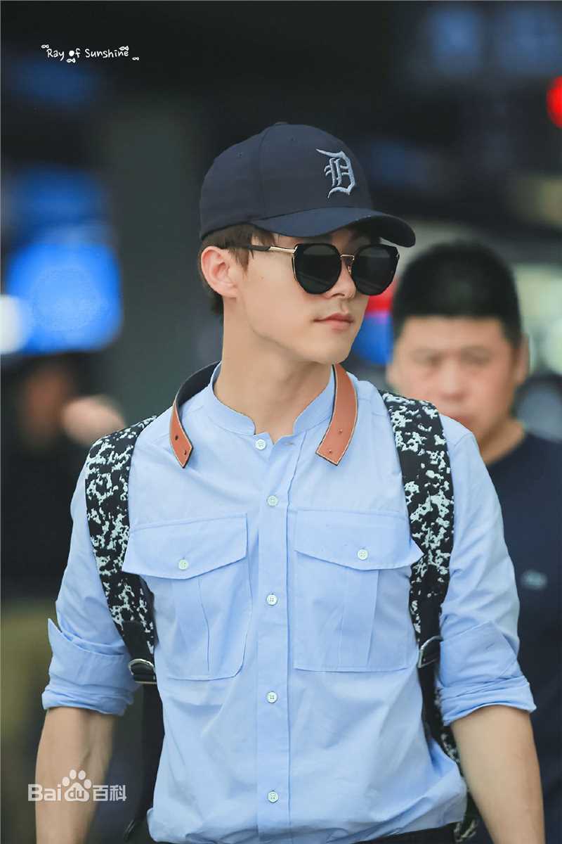 马天宇(Ray Ma)机场照3性感图片图集