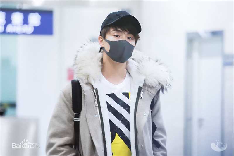 马天宇(Ray Ma)机场照3性感图片图集