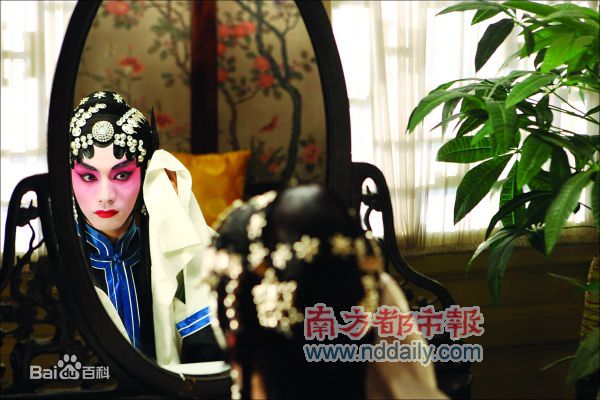 最新马天宇(Ray Ma)在专辑《飞》中的壁纸