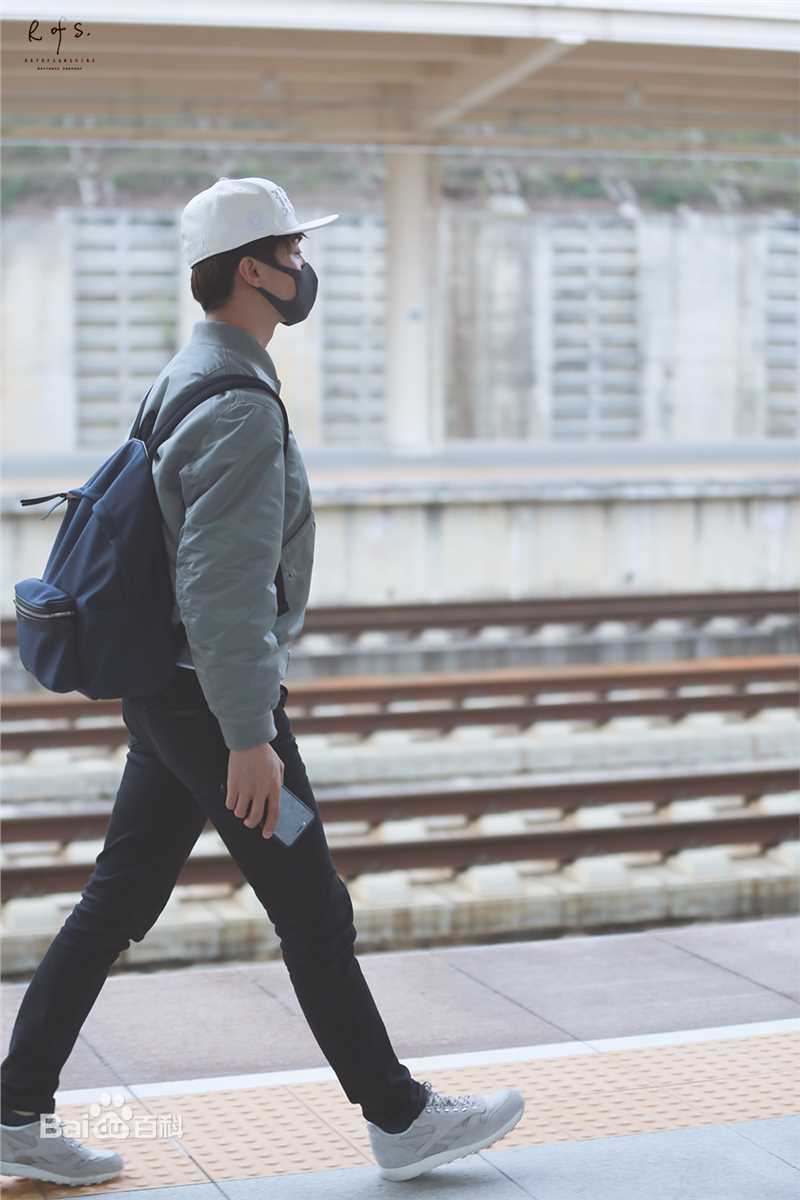 马天宇(Ray Ma)机场图生活照相册