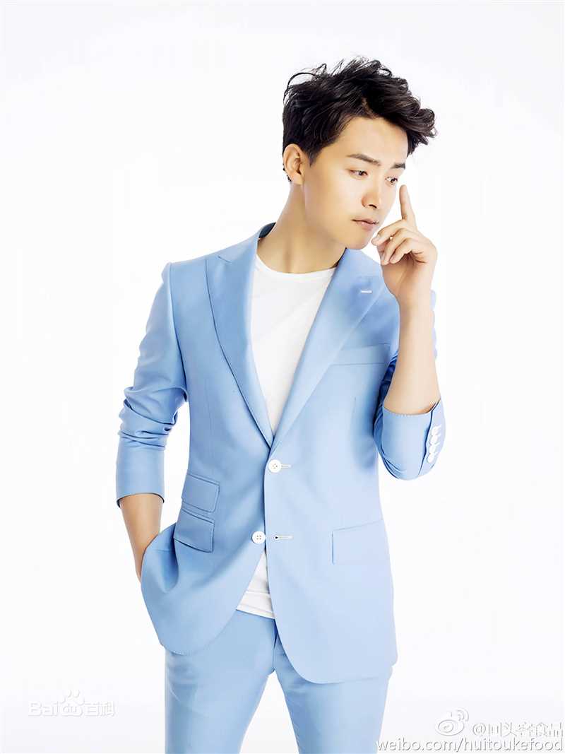 马天宇(Ray Ma)回头客辣大叔烤薯片代言前后照片