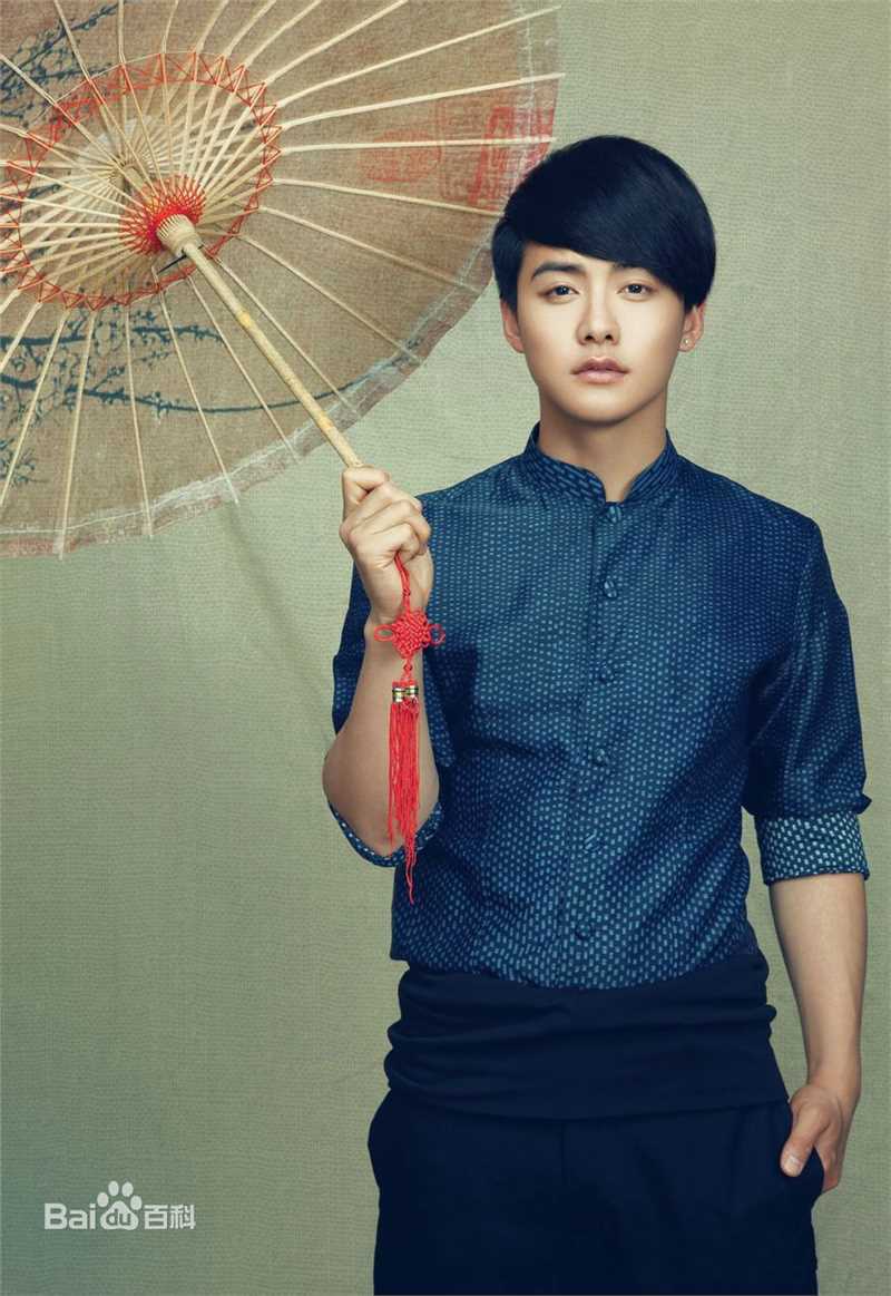 高清马天宇(Ray Ma)在专辑《世界之外》中的图册