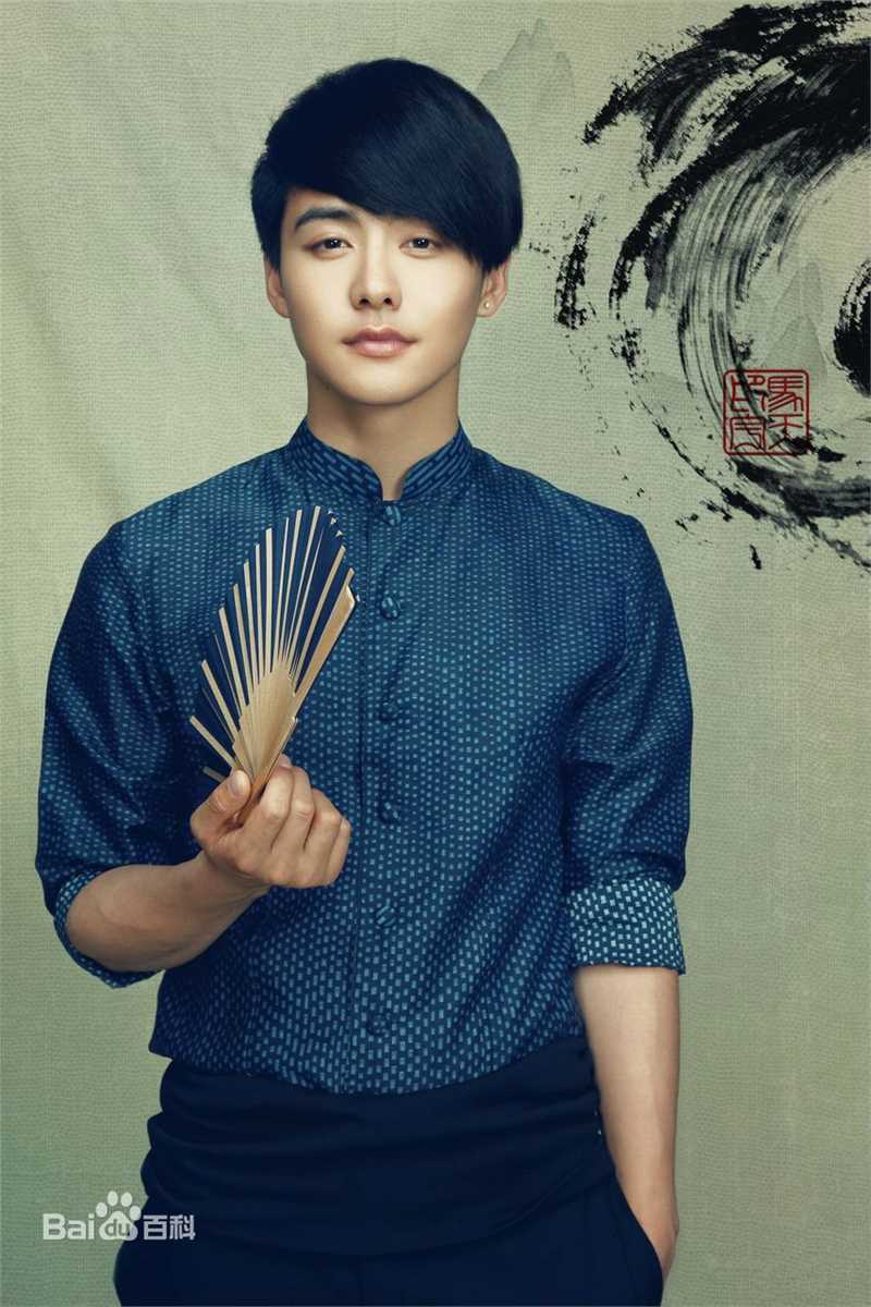 高清马天宇(Ray Ma)在专辑《世界之外》中的图册