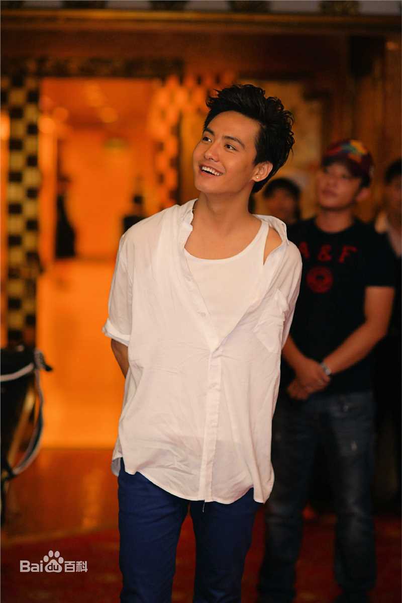 马天宇(Ray Ma)的个人图册壁纸壁纸