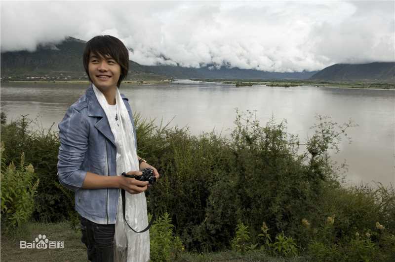 马天宇(Ray Ma)的个人图册壁纸壁纸