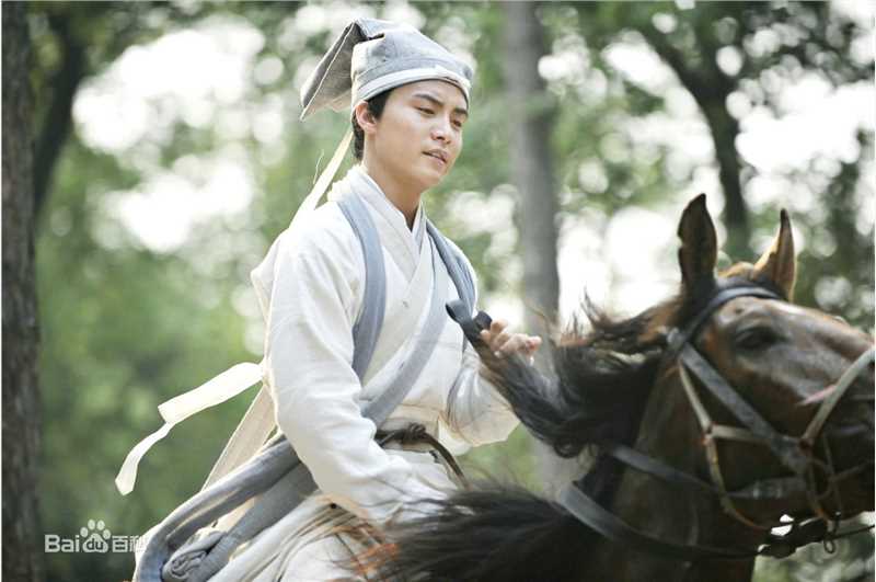 最新马天宇(Ray Ma)在《怪侠一枝梅》饰贺小梅中的壁纸