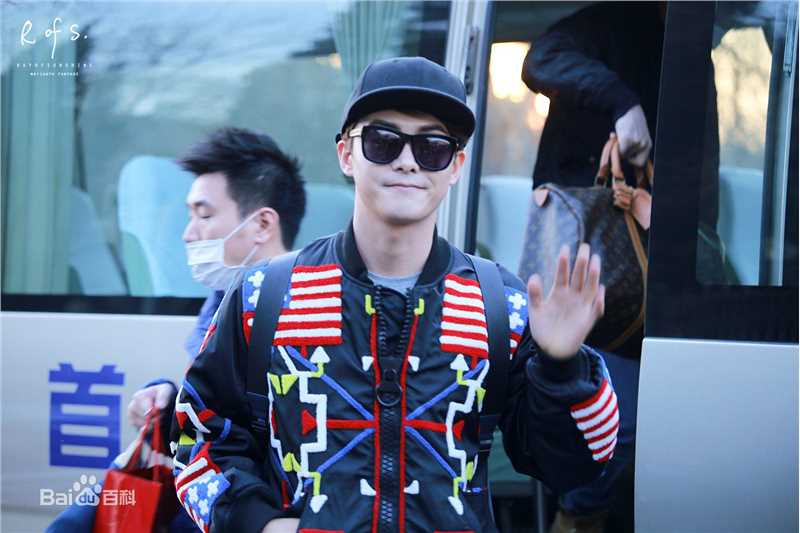 马天宇(Ray Ma)2016春晚图片图册