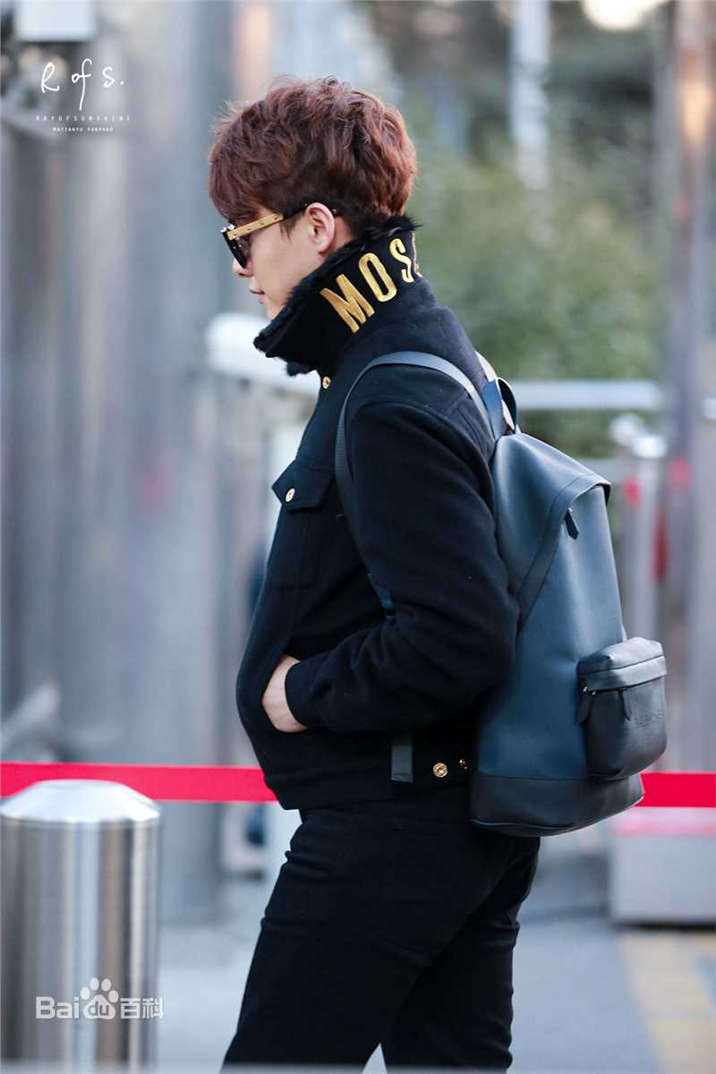 马天宇(Ray Ma)2016春晚图片图册