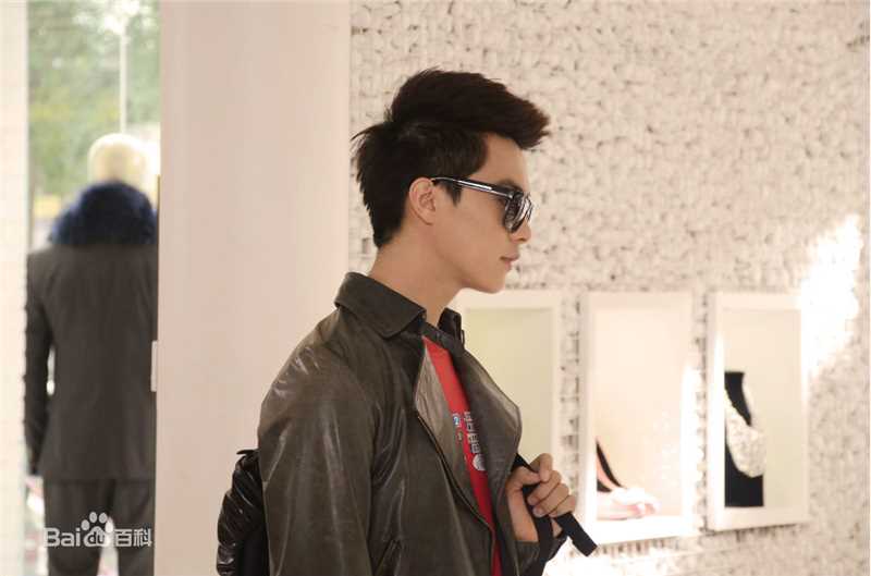 高清马天宇(Ray Ma)在《宝贝妈妈宝贝女》饰章汉哲中的图册