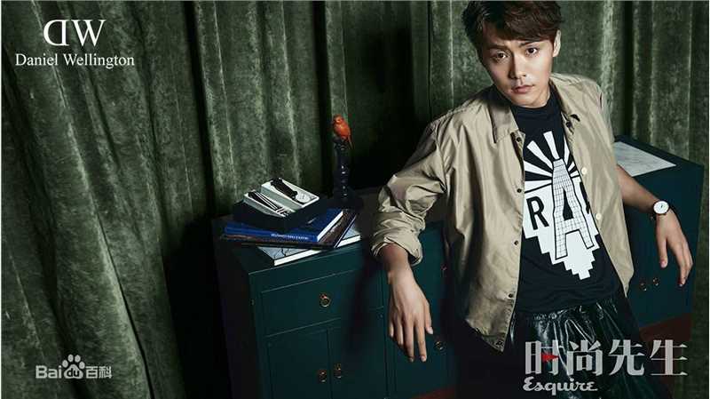 马天宇(Ray Ma)在《时尚先生》明星特辑中的