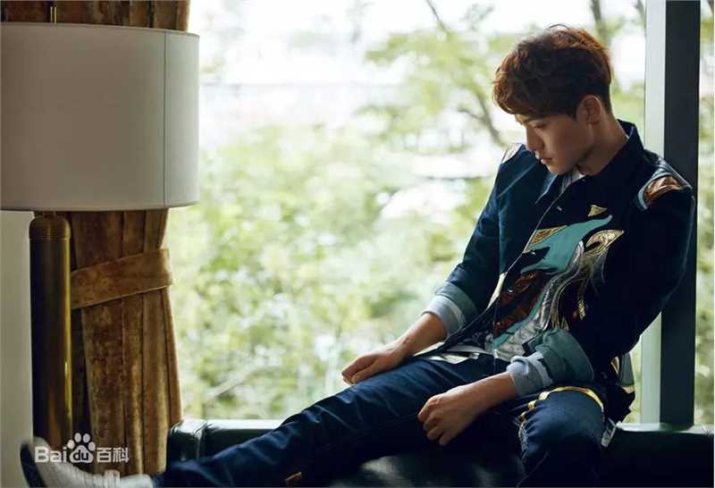 马天宇(Ray Ma)在《时尚先生》明星特辑中的