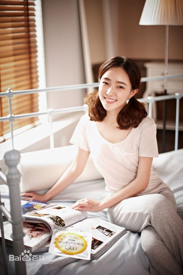 焦俊艳杂志拍摄