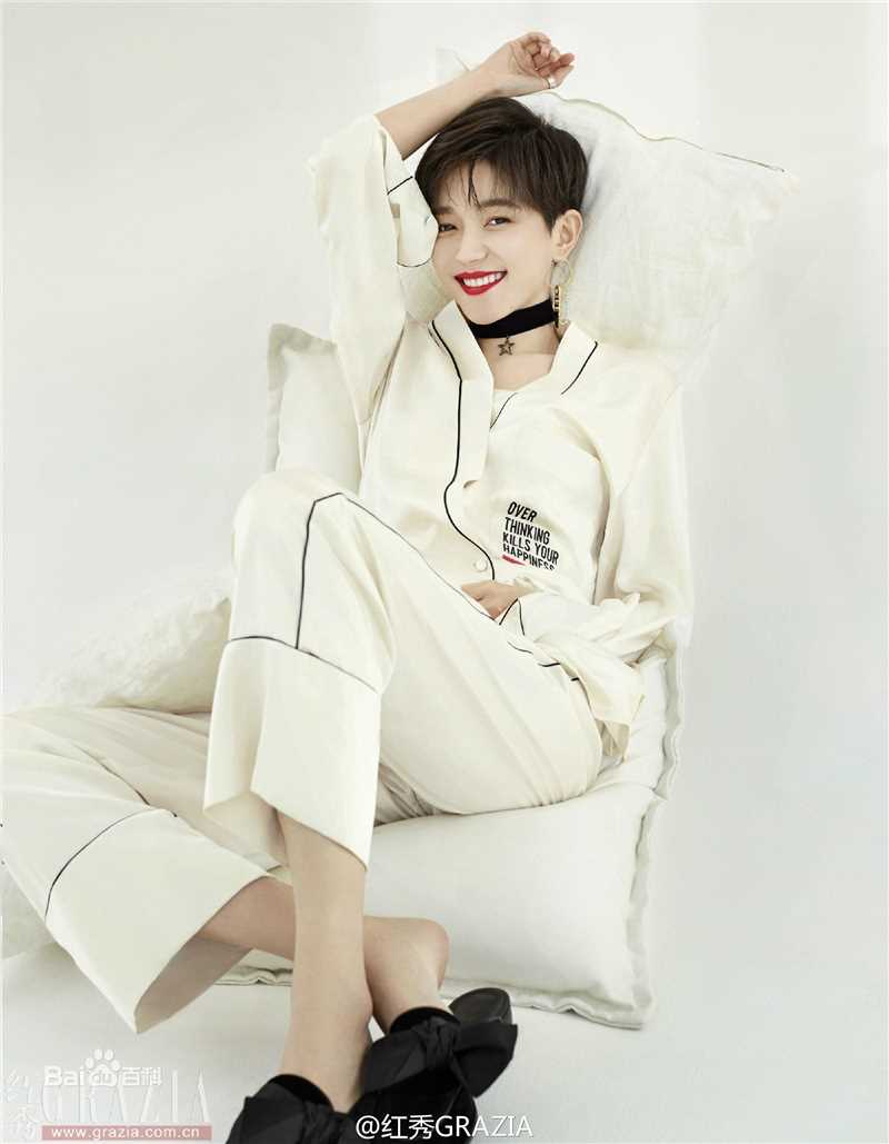 焦俊艳杂志拍摄