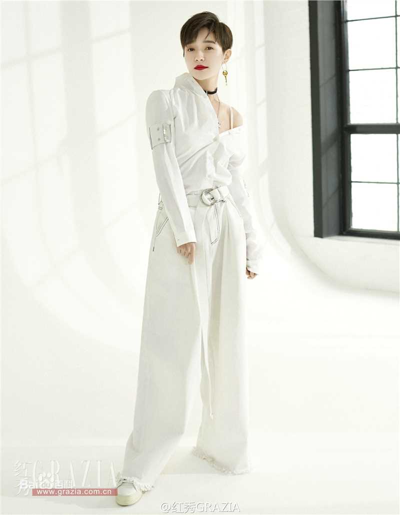 焦俊艳杂志拍摄