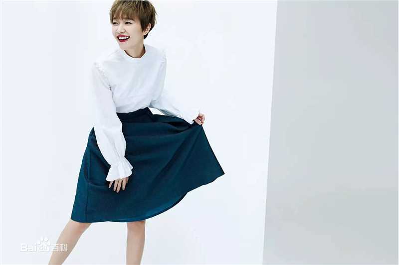 焦俊艳杂志拍摄