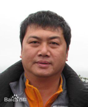 《陈健》封面图片