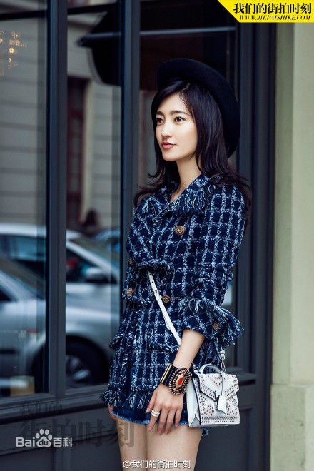 王丽坤(Claudia)布拉格街拍素颜照相册