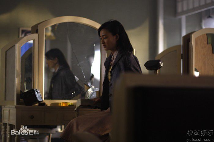 最优质王丽坤(Claudia)在2009年《理发师》饰宋嘉仪中的相册