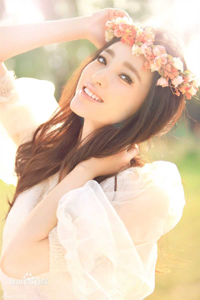 王丽坤(Claudia)生活照