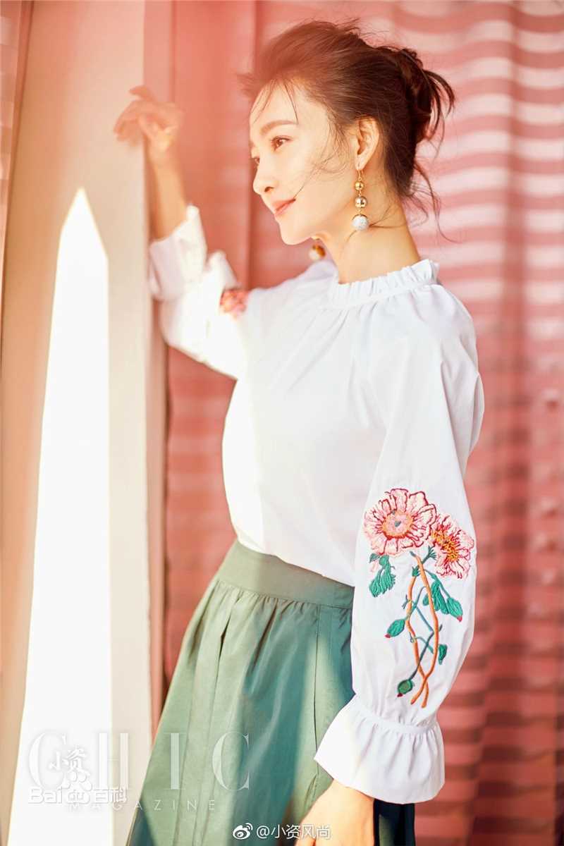 最全王丽坤(Claudia)在《小资风尚》中的壁纸