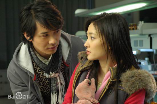 高清王丽坤(Claudia)在2008年电影《八十一格》饰演胡燕婷中的图集