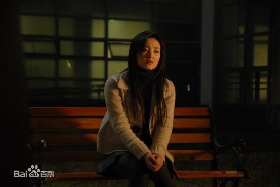 高清王丽坤(Claudia)在2008年电影《八十一格》饰演胡燕婷中的图集