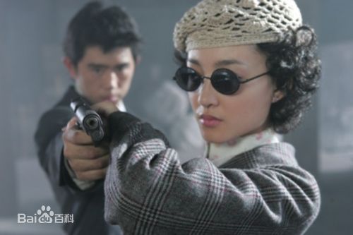 高清王丽坤(Claudia)在2006、2011年《五号特工组1、2》饰高寒中的图集