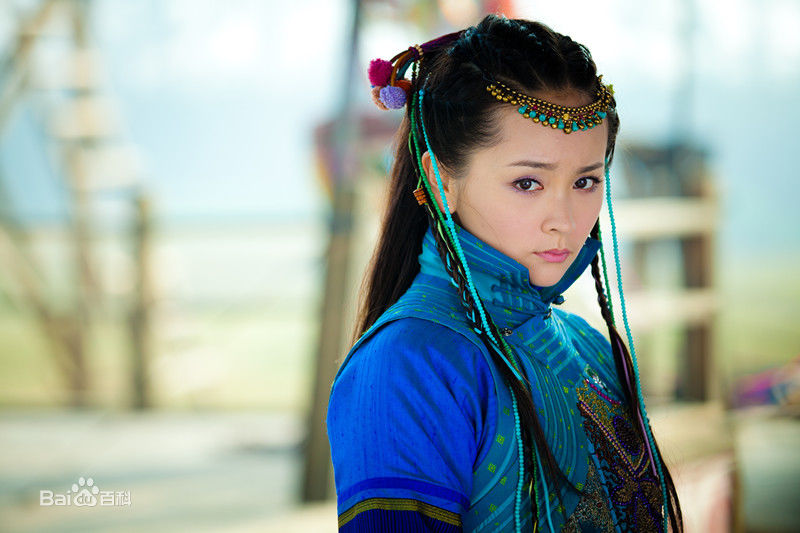 邓莎(Deng Sha)在《美人无泪》小玉儿中的