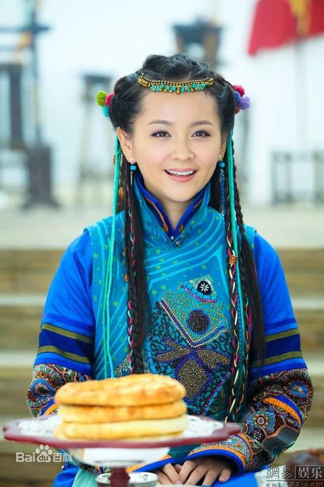 邓莎(Deng Sha)在《美人无泪》小玉儿中的