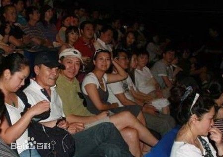 史兰芽生活剧照