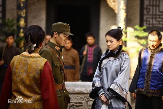 《刀客家族的女人》许还幻饰石彩凤