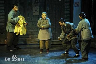 《纪念碑》斯特科